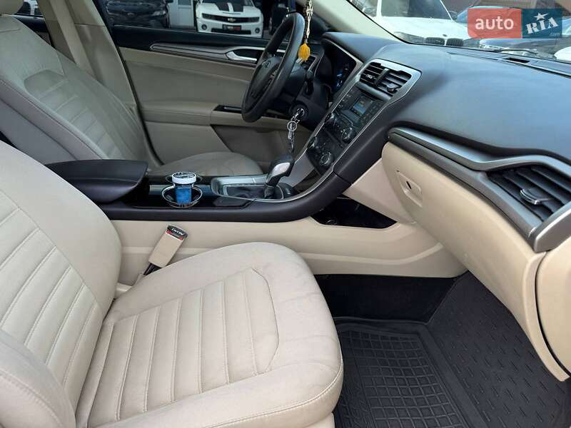 Седан Ford Fusion 2014 в Харькове