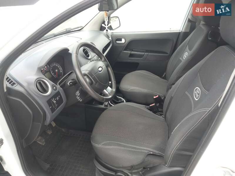 Хэтчбек Ford Fusion 2010 в Виннице фото 22 Хэтчбек Ford Fusion 2010 в Виннице