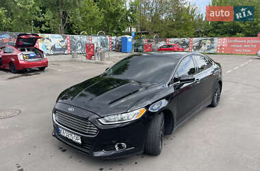 Седан Ford Fusion 2015 в Києві