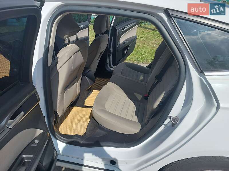 Седан Ford Fusion 2019 в Києві