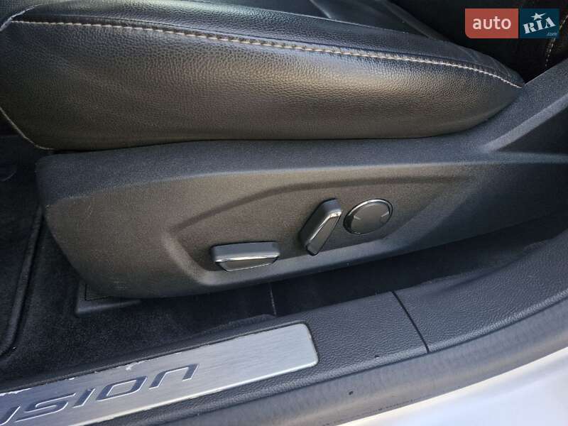 Седан Ford Fusion 2014 в Николаеве фото 15 Седан Ford Fusion 2014 в Николаеве