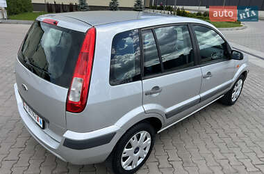 Хэтчбек Ford Fusion 2007 в 