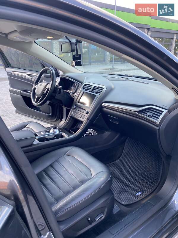 Седан Ford Fusion 2017 в Днепре