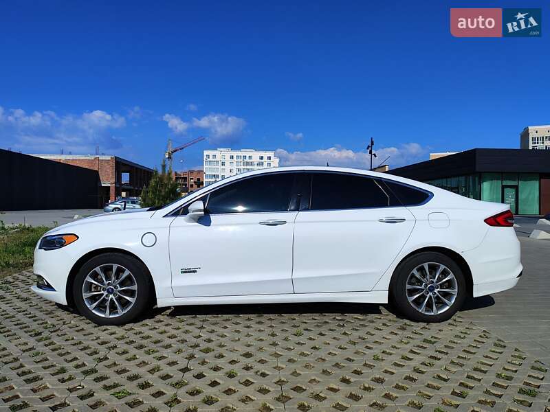 Седан Ford Fusion 2017 в Хмельницком