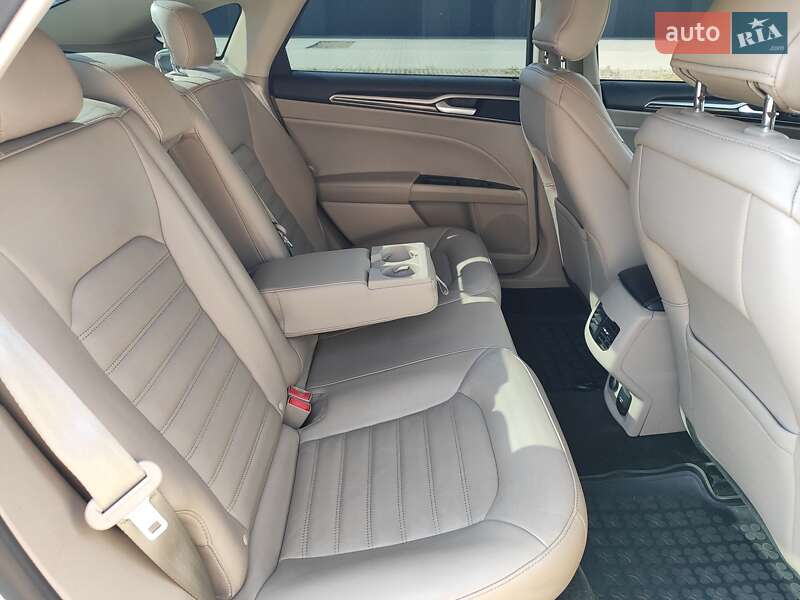 Седан Ford Fusion 2017 в Хмельницком