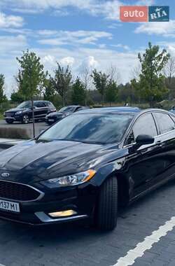 Седан Ford Fusion 2016 в 
