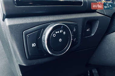Седан Ford Fusion 2013 в 