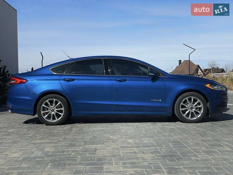 Седан Ford Fusion 2017 в Киеве
