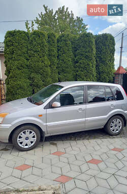 Хэтчбек Ford Fusion 2009 в 