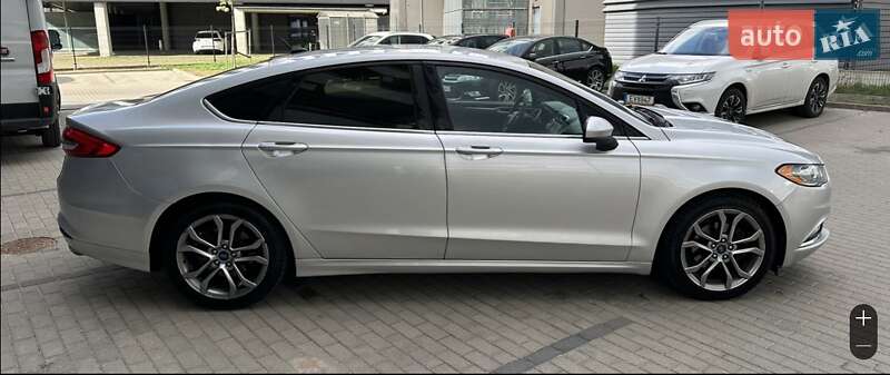 Ford Fusion 2017
