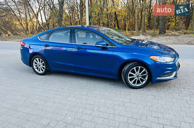 Седан Ford Fusion 2017 в 