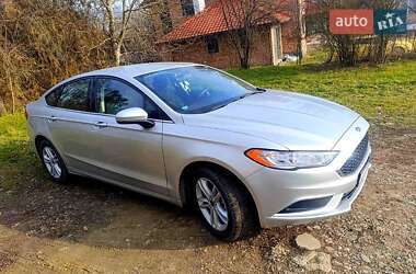 Седан Ford Fusion 2017 в 