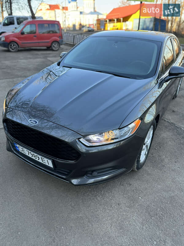 Седан Ford Fusion 2015 в Кицмани