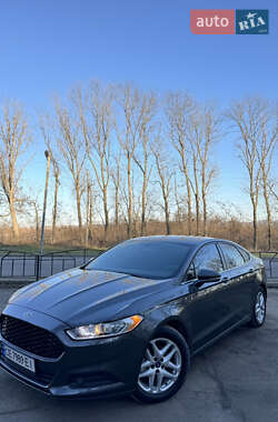 Седан Ford Fusion 2015 в Кіцмані