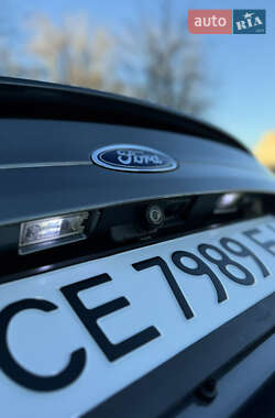 Седан Ford Fusion 2015 в 