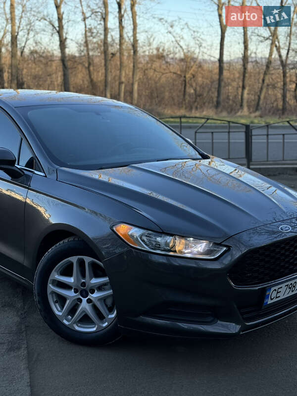 Седан Ford Fusion 2015 в Кицмани