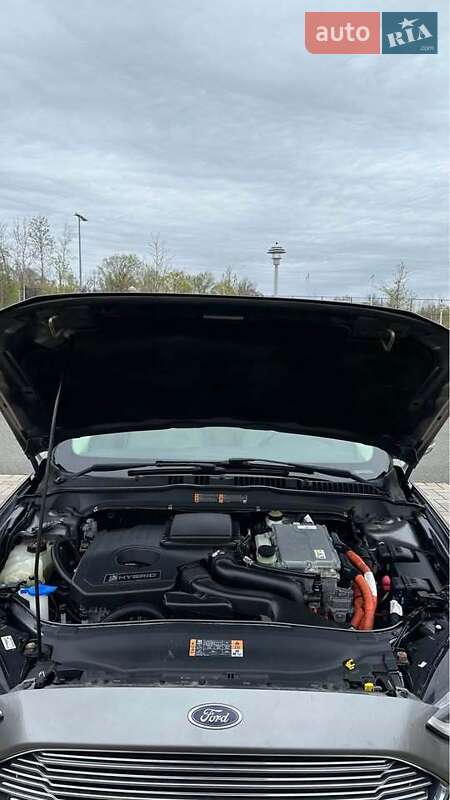 Седан Ford Fusion 2014 в Киеве фото 10 Седан Ford Fusion 2014 в Киеве