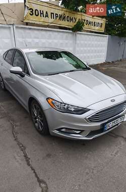 Седан Ford Fusion 2017 в 