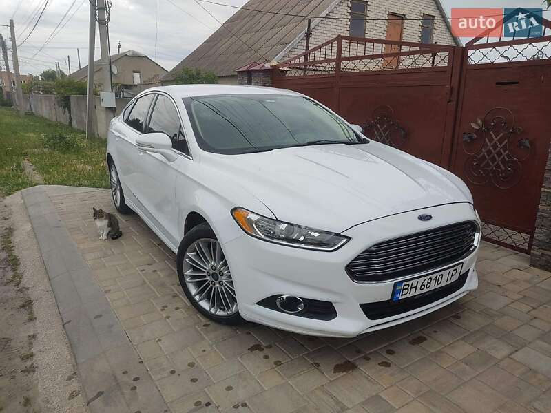 Седан Ford Fusion 2014 в Измаиле фото 3 Седан Ford Fusion 2014 в Измаиле