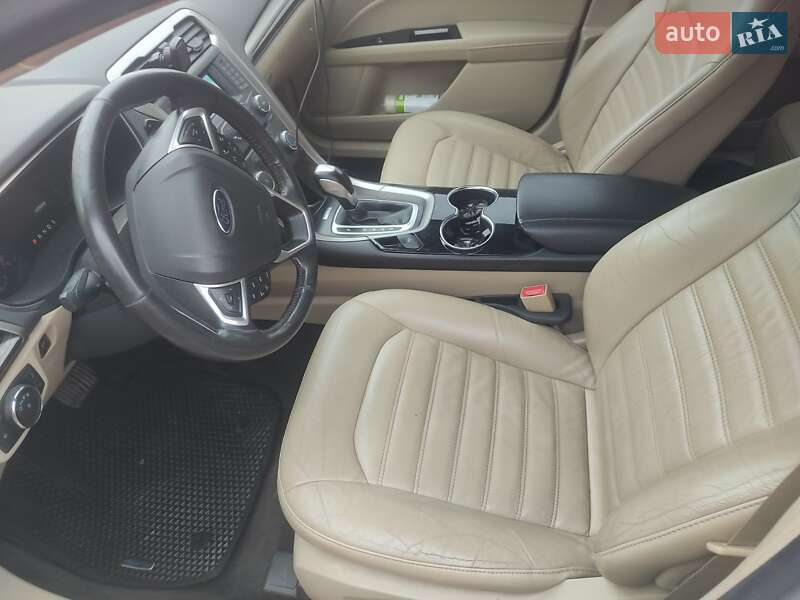 Седан Ford Fusion 2014 в Измаиле фото 7 Седан Ford Fusion 2014 в Измаиле