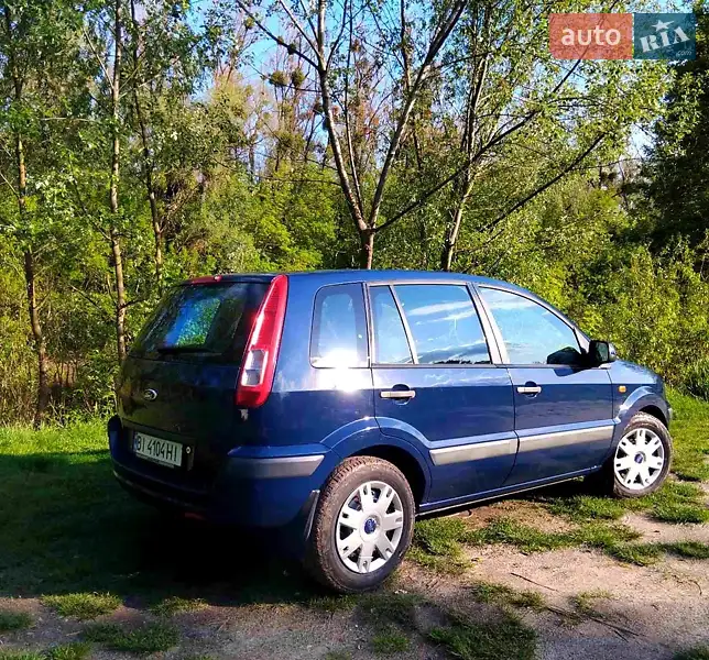 Седан Ford Fusion 2010 в 