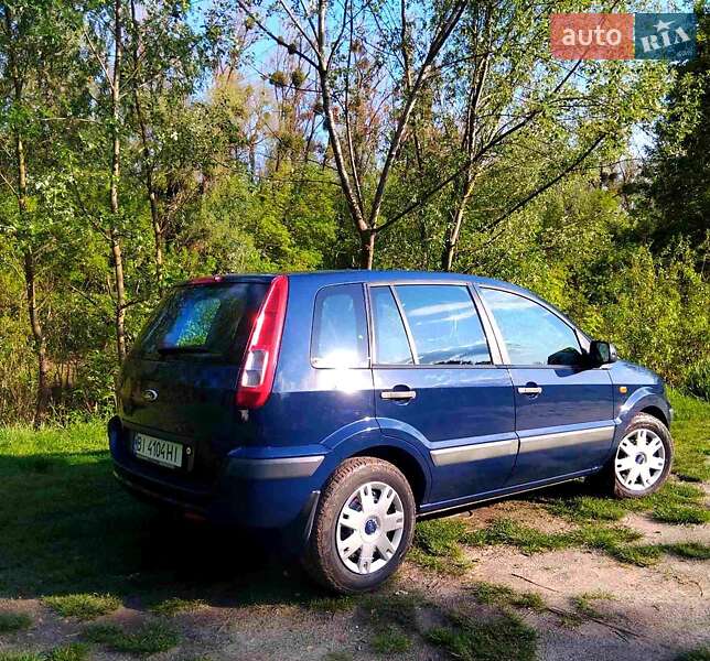 Седан Ford Fusion 2010 в Лубнах