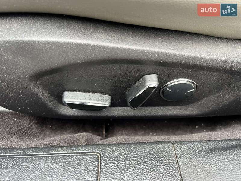 Седан Ford Fusion 2016 в Мукачево