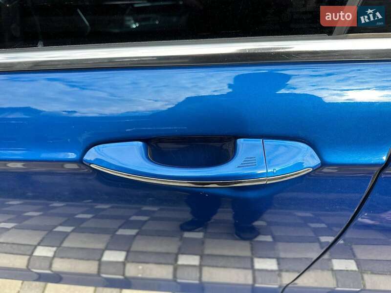 Седан Ford Fusion 2017 в Киеве