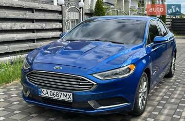 Седан Ford Fusion 2017 в 
