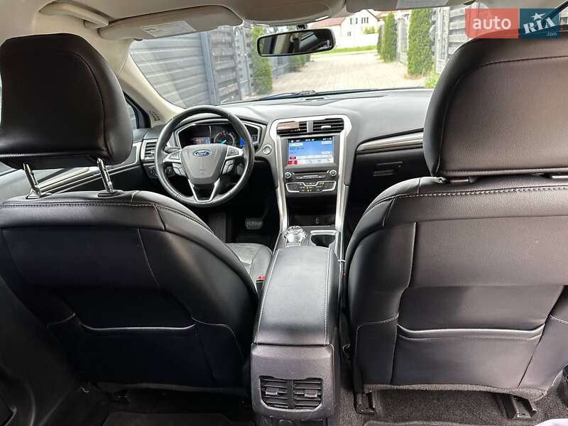 Седан Ford Fusion 2017 в Киеве