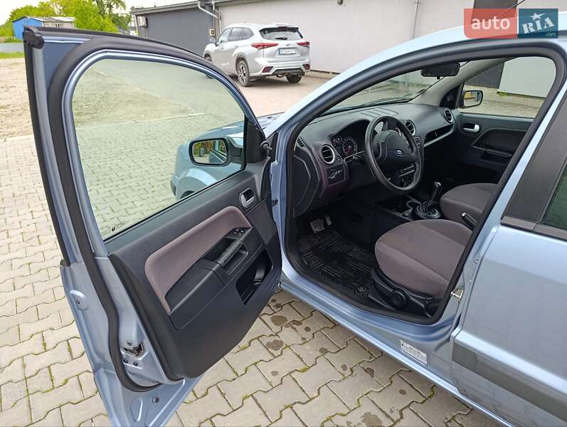 Хэтчбек Ford Fusion 2007 в Ивано-Франковске