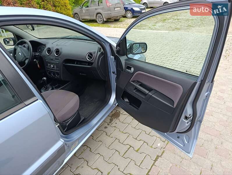 Хэтчбек Ford Fusion 2007 в Ивано-Франковске