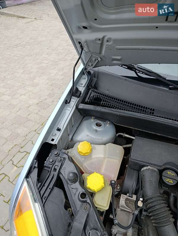 Хэтчбек Ford Fusion 2007 в Ивано-Франковске