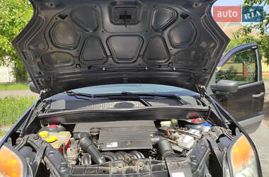 Хэтчбек Ford Fusion 2007 в 