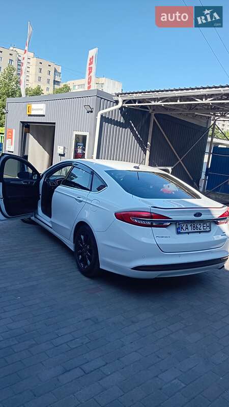 Седан Ford Fusion 2017 в Киеве