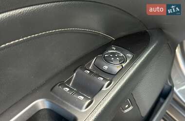 Седан Ford Fusion 2018 в 