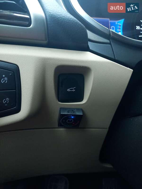 Седан Ford Fusion 2013 в Одессе