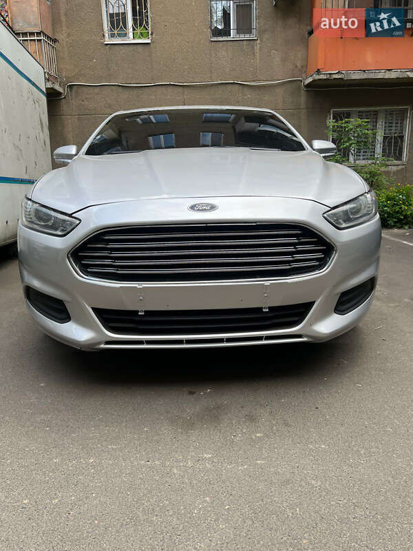 Ford Fusion 2013