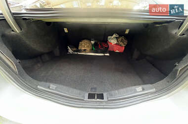 Седан Ford Fusion 2013 в 