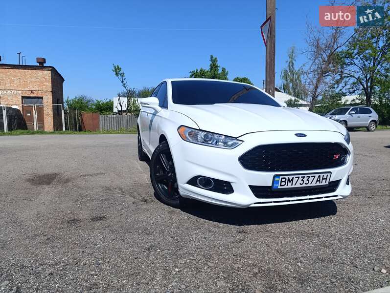 Ford Fusion 2015