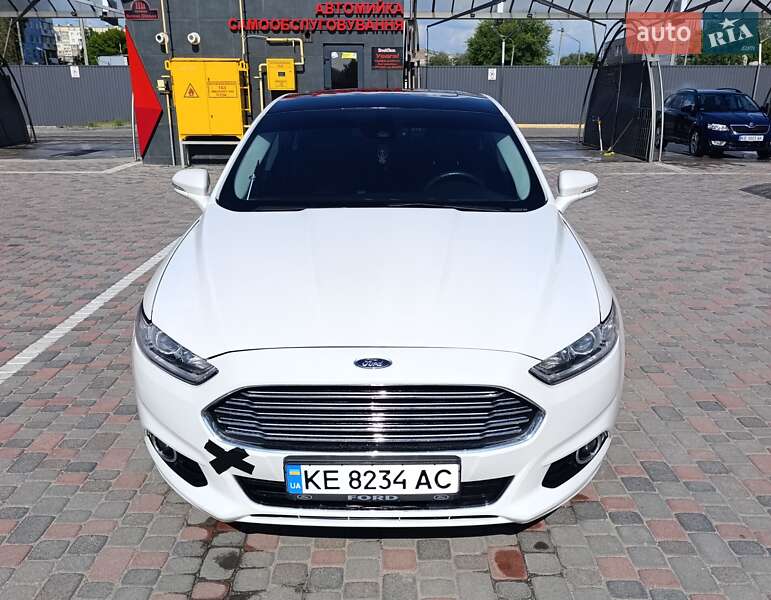 Ford Fusion 2015