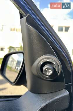 Хэтчбек Ford Fusion 2006 в 