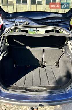 Хэтчбек Ford Fusion 2006 в 