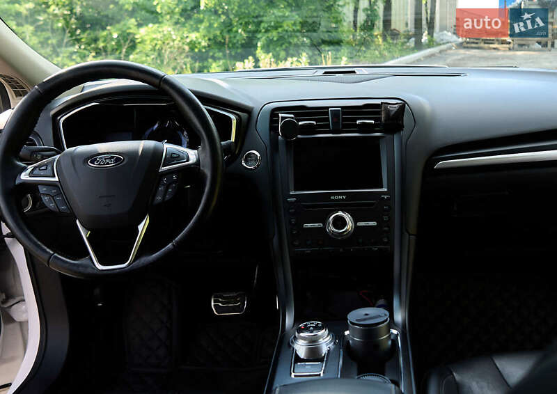 Седан Ford Fusion 2016 в Києві
