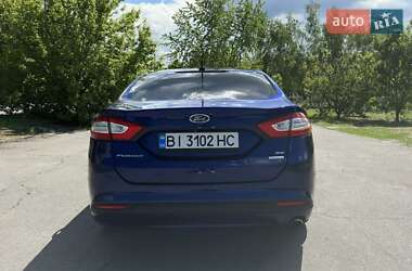 Седан Ford Fusion 2014 в 