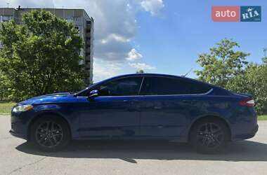 Седан Ford Fusion 2014 в 