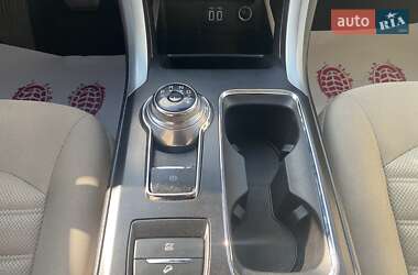 Седан Ford Fusion 2019 в 
