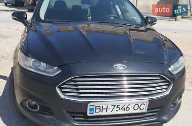 Седан Ford Fusion 2014 в 