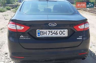 Седан Ford Fusion 2014 в 