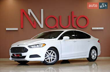 Седан Ford Fusion 2017 в Одесі
